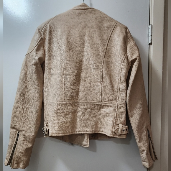 Faux leather jacket - Picture 2 of 4